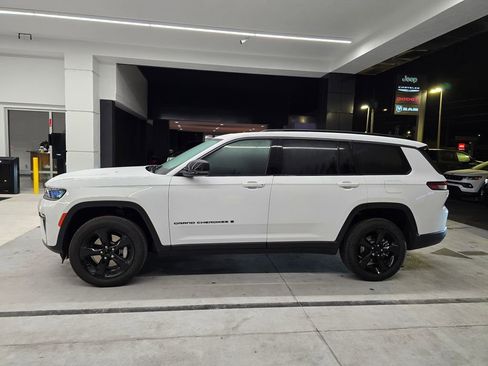 New 2026 Jeep Grand Cherokee L Limited image 3