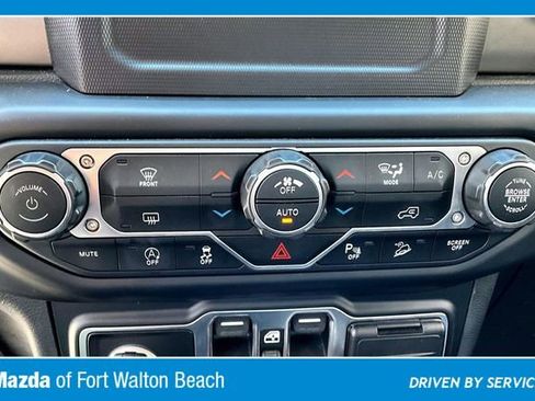 Used 2020 Jeep Wrangler Unlimited Sport AWD/4WD image 23