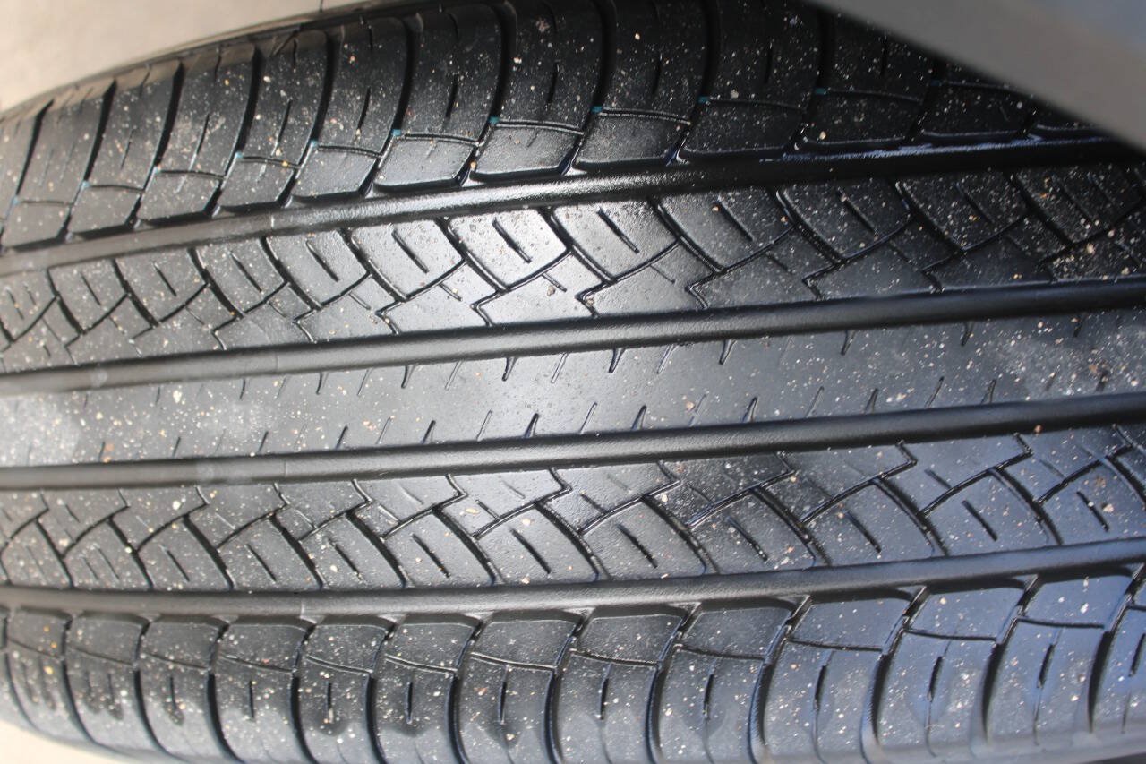 Used 2022 Ford Explorer XLT AWD/4WD image 24