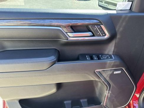 Used 2022 Chevrolet Silverado 1500 LTZ image 14