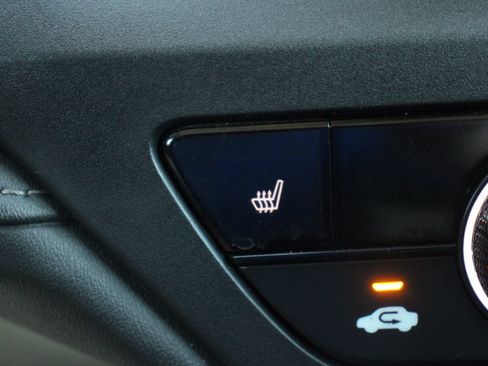 Used 2024 Honda Accord EX image 25