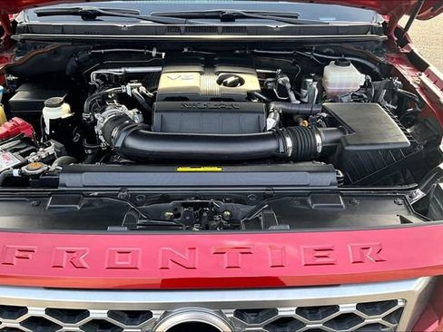 Used 2023 Nissan Frontier SV w/ SV Convenience Package image 22