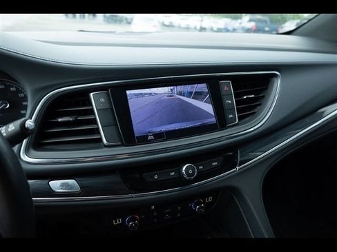 Used 2023 Buick Enclave Essence w/ Sport Touring Edition FWD image 9