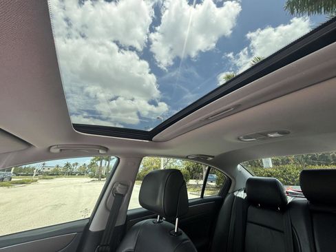 Used 2009 Hyundai Genesis 4.6 w/ Technology Pkg 5 image 12