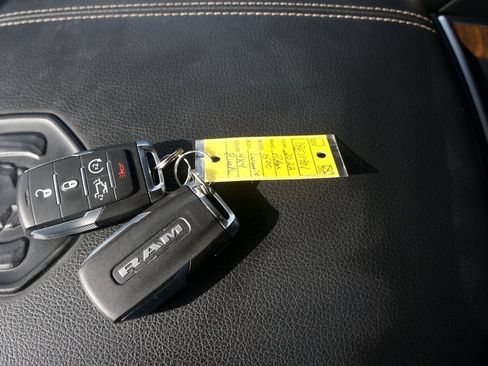 Used 2022 RAM 1500 Laramie image 2