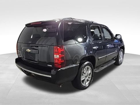 Used 2009 Chevrolet Tahoe LTZ AWD/4WD image 8