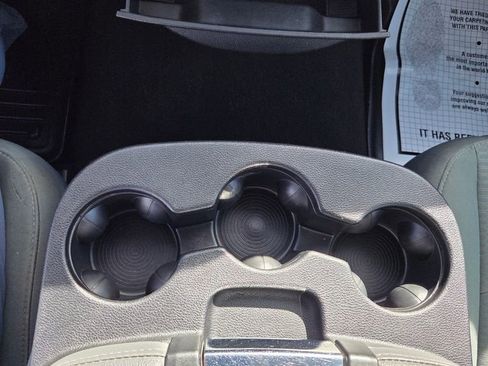 Used 2015 RAM 1500 Classic SLT image 15