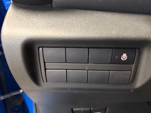 Used 2023 Nissan Kicks SR w/ SR Premium Package image 28