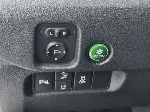 Used 2022 Honda Passport EX-L image 16