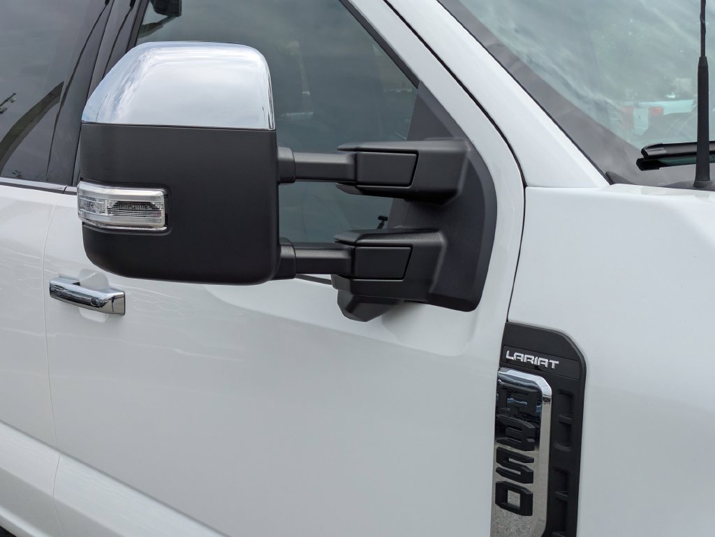 New 2026 Ford F350 Lariat w/ Lariat Ultimate Package AWD/4WD image 11