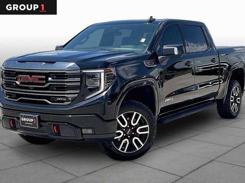 Used 2022 GMC Sierra 1500 AT4 w/ AT4 Premium Package AWD/4WD image 1