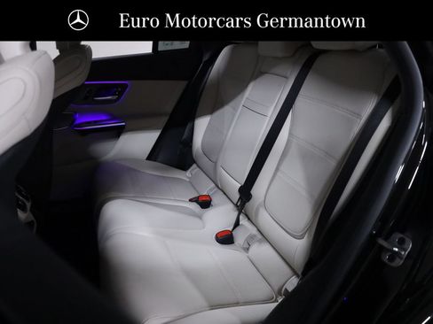 Used 2026 Mercedes-Benz GLC 300 4MATIC image 39