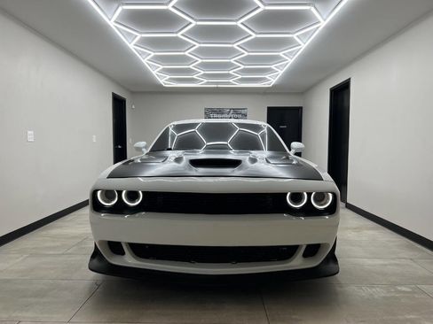 Used 2021 Dodge Challenger R/T Scat Pack image 12