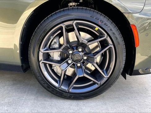 New 2026 Dodge Charger R/T AWD/4WD image 9