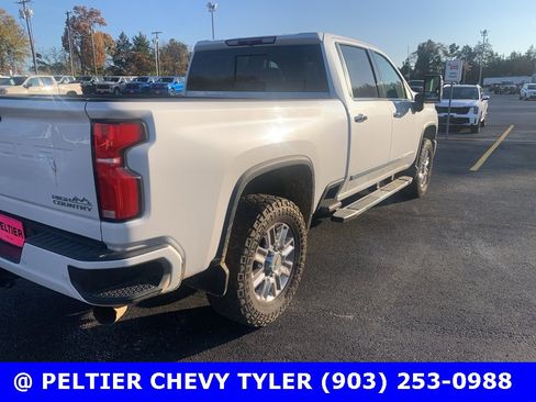 Used 2024 Chevrolet Silverado 2500 High Country w/ Z71 Off-Road Package image 6