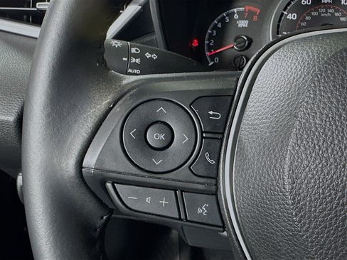 Used 2022 Toyota Corolla SE image 16