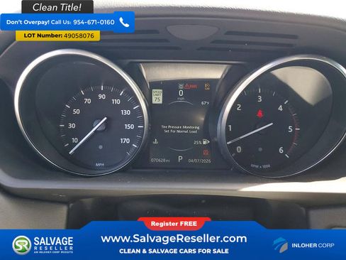 Used 2017 Land Rover Range Rover Sport SE AWD/4WD image 12