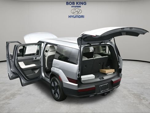 New 2026 Hyundai Santa Fe SE FWD image 15