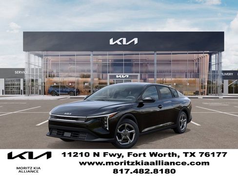 New 2026 Kia K4 LXS image 1