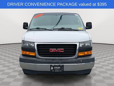 Used 2018 GMC Savana 2500 w/ Driver Convenience Package RWD image 2