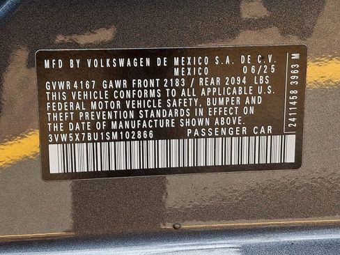 Used 2025 Volkswagen Jetta S image 27