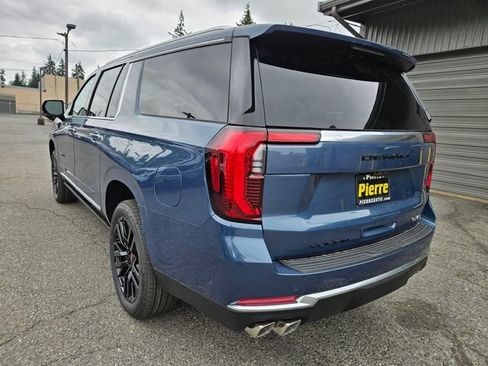 New 2026 GMC Yukon XL Denali w/ Denali Reserve Package AWD/4WD image 3