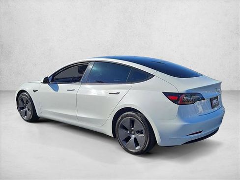 Used 2023 Tesla Model 3 Standard Range RWD image 8
