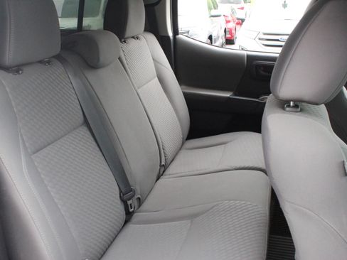 Used 2021 Toyota Tacoma SR5 RWD image 27