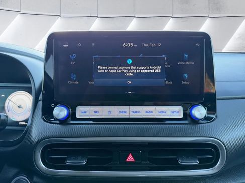 Used 2023 Hyundai Kona SEL image 14