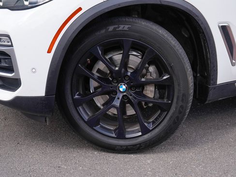 Used 2019 BMW X5 xDrive40i w/ Premium Package 2 AWD/4WD image 5