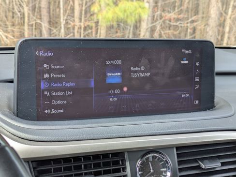 Used 2020 Lexus RX 350 AWD w/ Luxury Package image 19