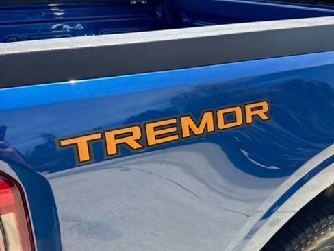 Used 2024 Ford Maverick Tremor w/ Tremor Off-Road Package AWD/4WD image 5