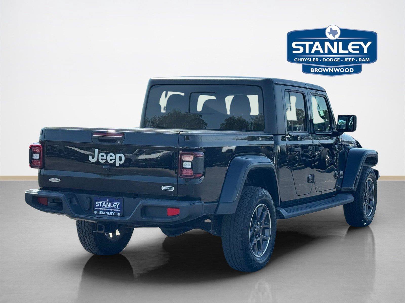 Used 2020 Jeep Gladiator Overland AWD/4WD image 8