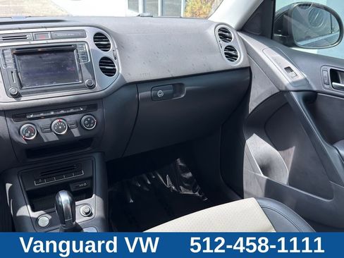 Used 2017 Volkswagen Tiguan Wolfsburg Edition FWD image 24