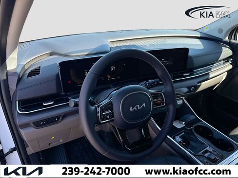New 2026 Kia Carnival EX image 26