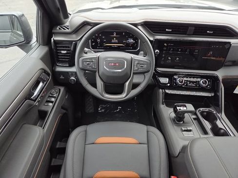 New 2026 GMC Sierra 1500 AT4 w/ Technology Package AWD/4WD image 34