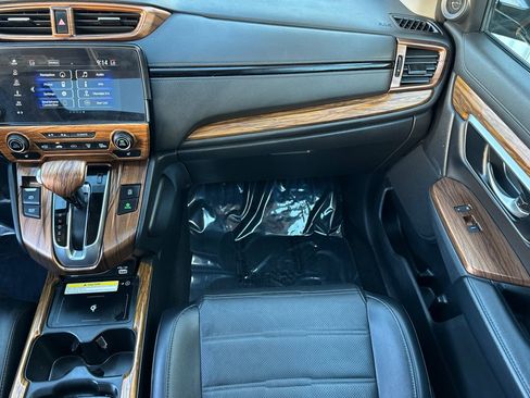 Used 2022 Honda CR-V Touring image 29