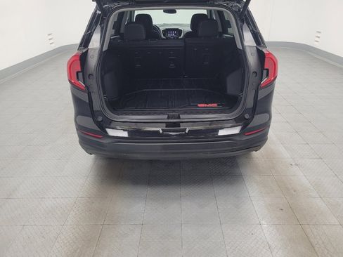 Used 2022 GMC Terrain SLE w/ Driver Convenience Package image 29