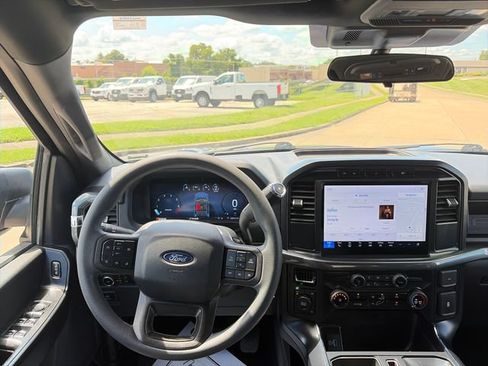 Used 2024 Ford F150 STX AWD/4WD image 31