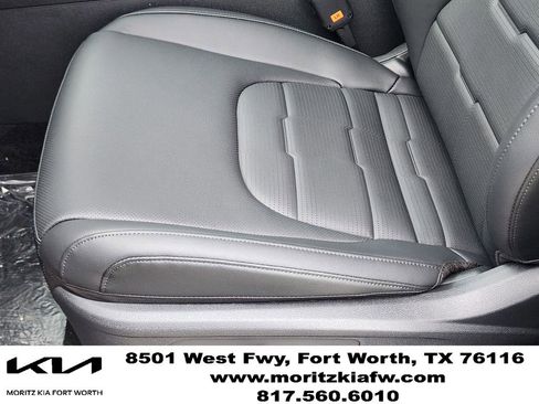 New 2026 Kia Sportage SX AWD/4WD image 17