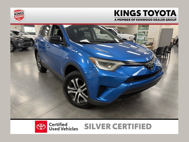 Used 2016 Toyota RAV4 LE FWD image 1