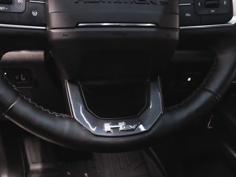 Used 2024 GMC Hummer EV 3X image 34