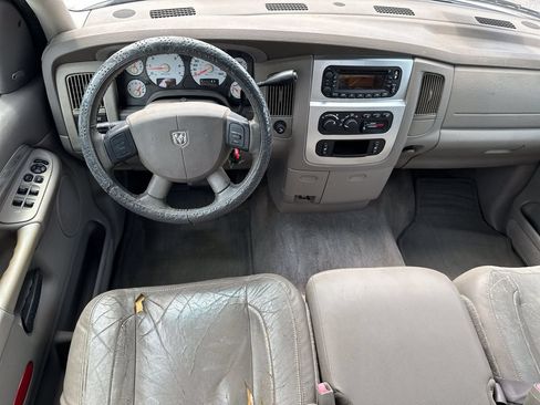 Used 2005 Dodge Ram 1500 Truck SLT RWD image 12