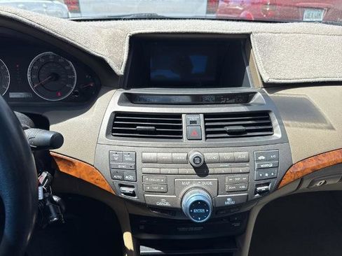 Used 2010 Honda Accord EX-L image 8