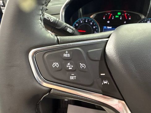 Used 2024 Chevrolet Equinox LT FWD image 37