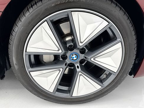 Certified 2023 BMW i4 eDrive35 RWD image 31