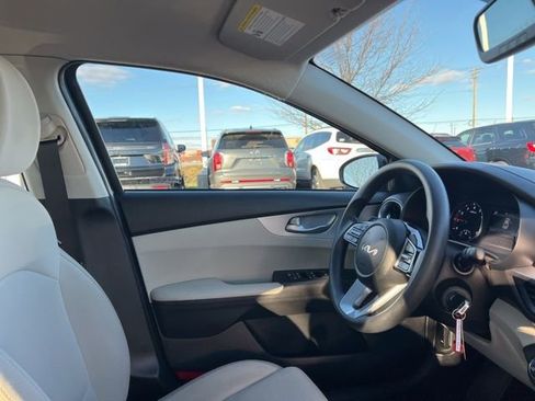 Certified 2023 Kia Forte LXS image 32
