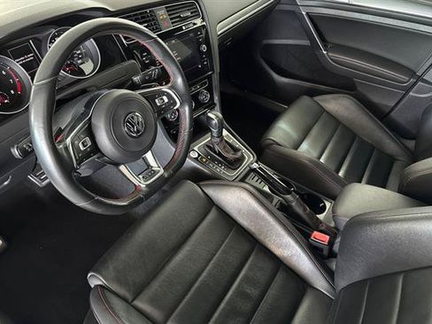 Used 2021 Volkswagen GTI SE FWD image 9