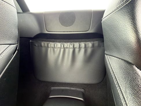 Used 2013 Mercedes-Benz SLK 250 image 5