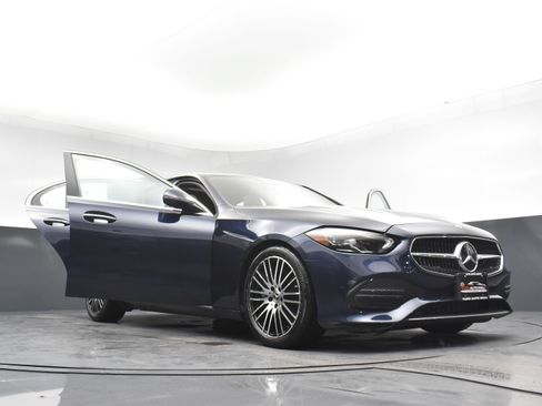 Used 2022 Mercedes-Benz C 300 4MATIC Sedan w/ Advanced USB Package image 31